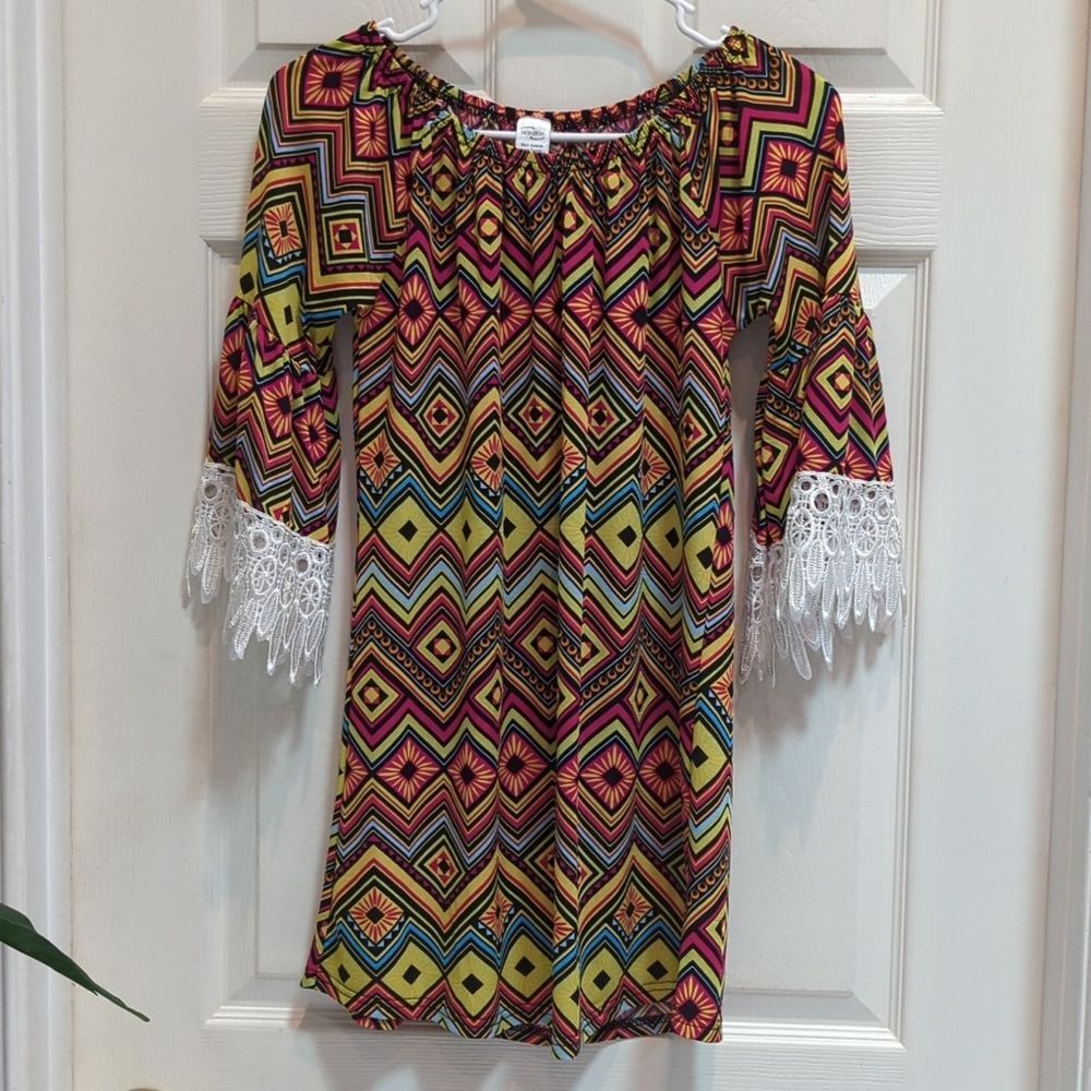 WinWin Women's Half Sleeve Lace Tunic Bell Sleeve Geometric Print Size S/M